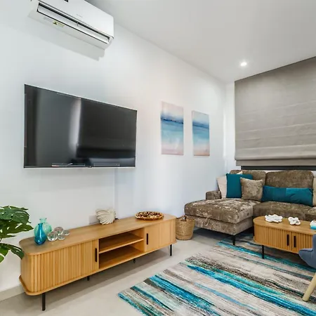 شقة Solea Collection